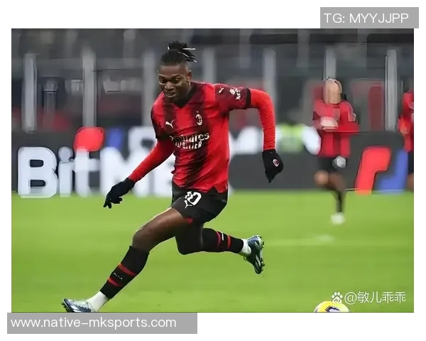 莱奥的成长之路：从少年天才到世界足球巨星的蜕变与荣耀