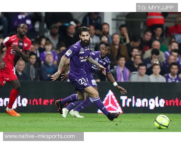 维罗纳与弗洛伦萨的激烈对决揭示意甲赛季新动态 维罗纳与弗洛伦萨的激烈对决揭示意甲赛季新动态